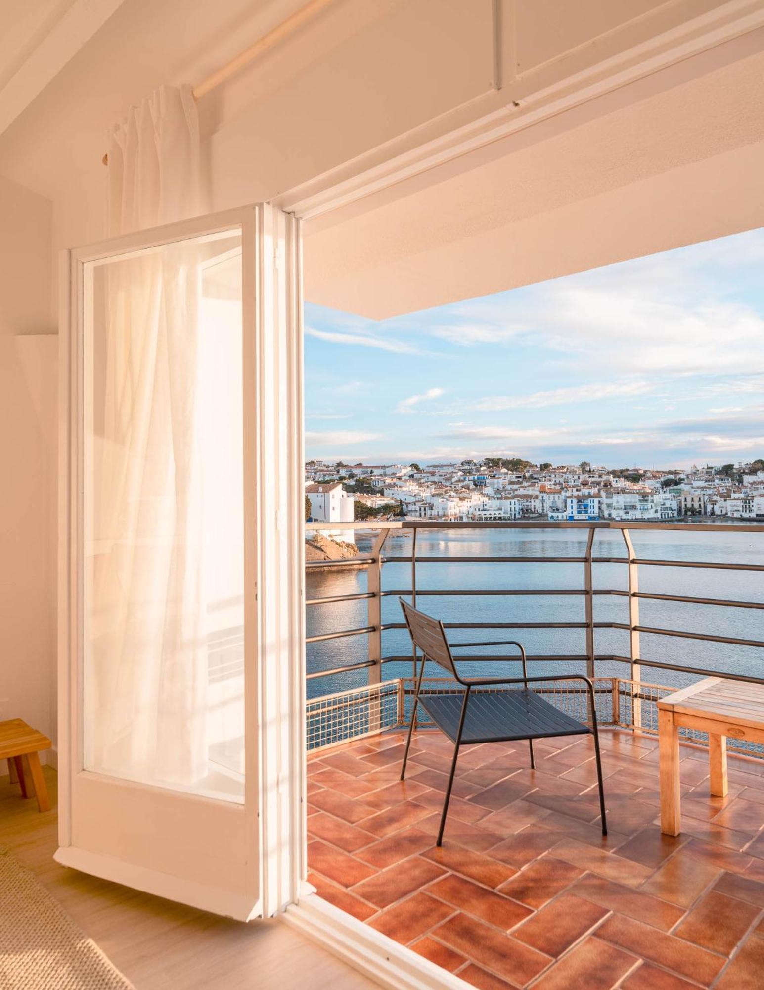 Appartamento Precioso ático con increíbles vistas al mar Cadaqués Esterno foto
